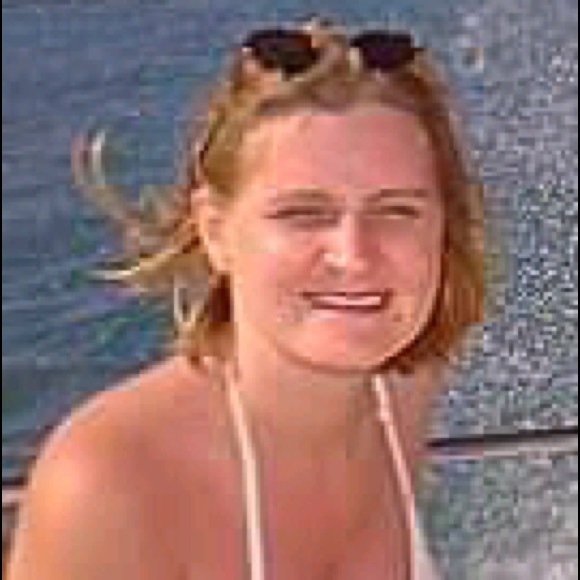 Meet your Posher, Christy - Picture 15 of 15